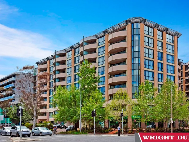 One bedroom furnished and equipped apartment in Medina James Court