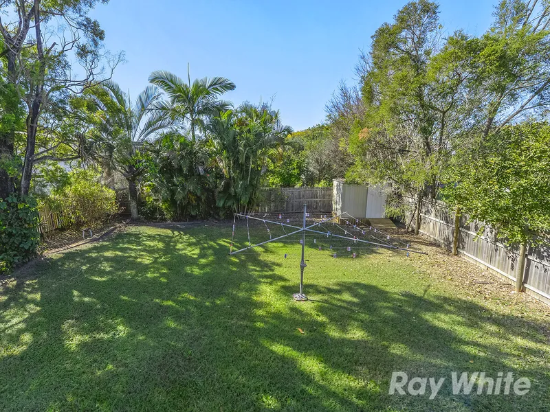 INVESTORS & FIRST HOME BUYERS - READY TO ADD VALUE