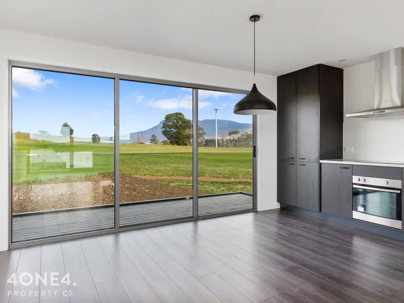 Stunning Contemporary Living