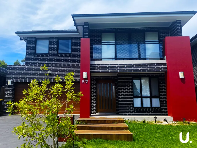 4 Bedroom Home in Prime Location!