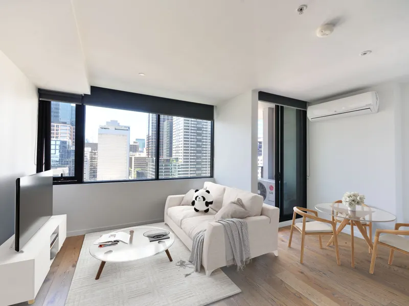 Light-Filled Midtown Residence