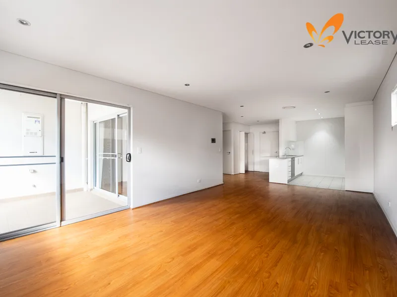 Spacious and Bright Two Bedroom APARTMENT IN LANE Cove