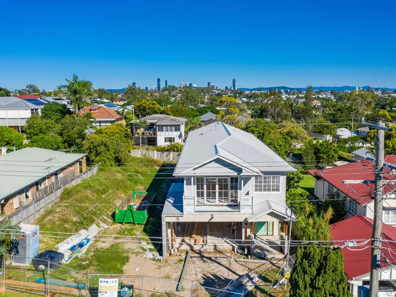 Brand-new Hamptons-style home in prestigious Morningside