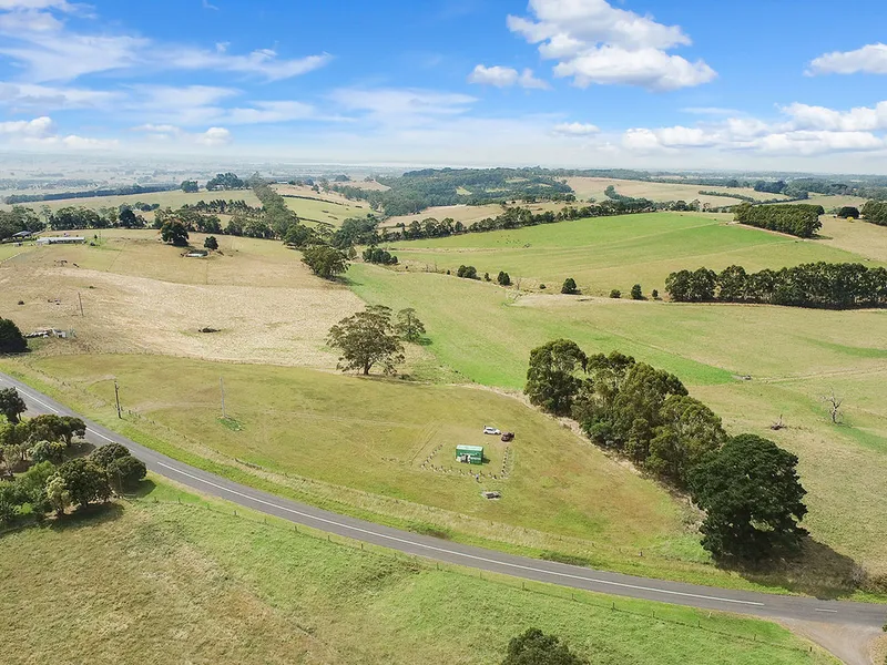 Excellent Location - Beautiful Views & Aspects