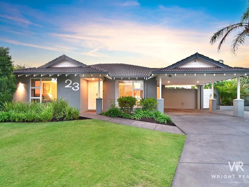 *VIP PREVIEW* THU 18th May 5:30pm - 6:00pm. Please SMS Karl on 0450 556 146 to confirm your attendance.