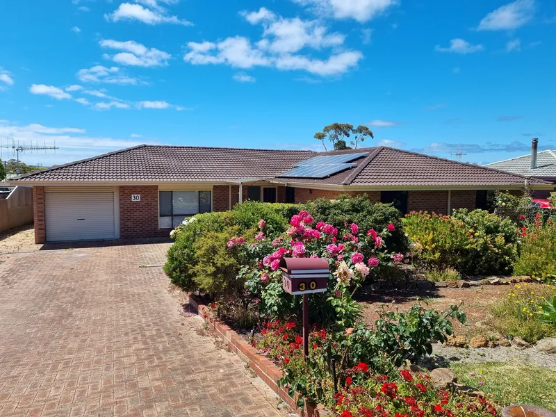 ENTERTAINERS DELIGHT