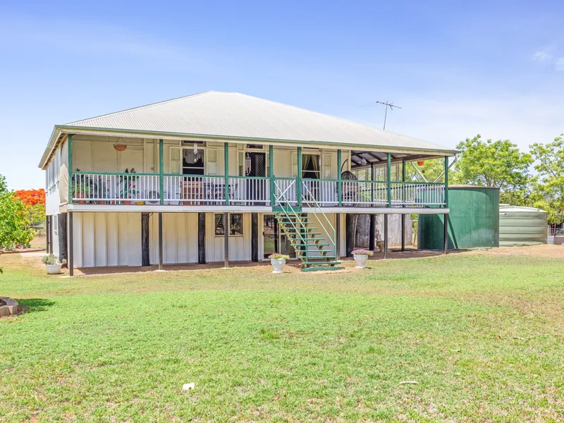 Affordable Lifestyle abundant water and a charming old Queenslander