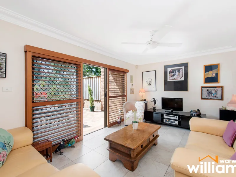 FULLY FURNISHED TOWNHOUSE
