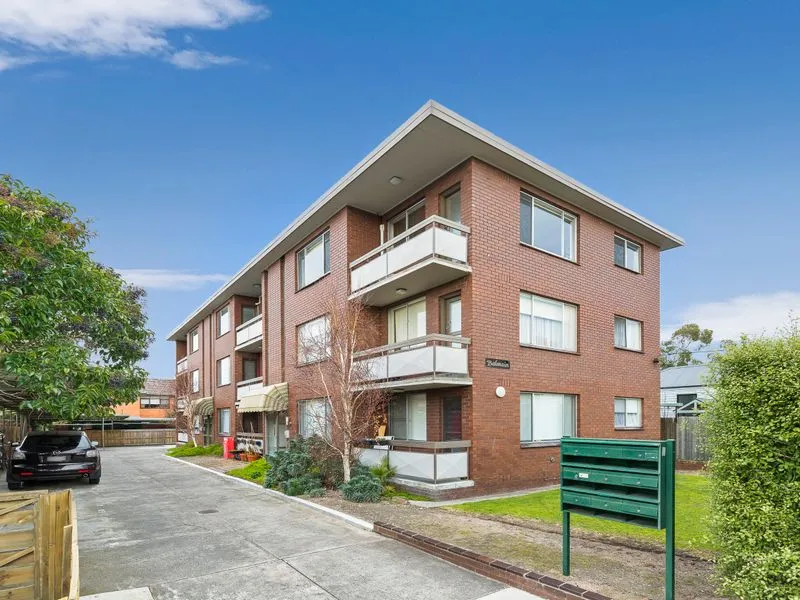 Great Location and Easy Living