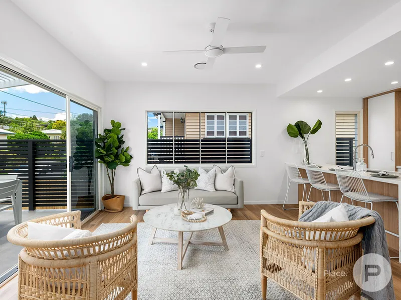 Luxurious three-bedroom townhome in prime suburb