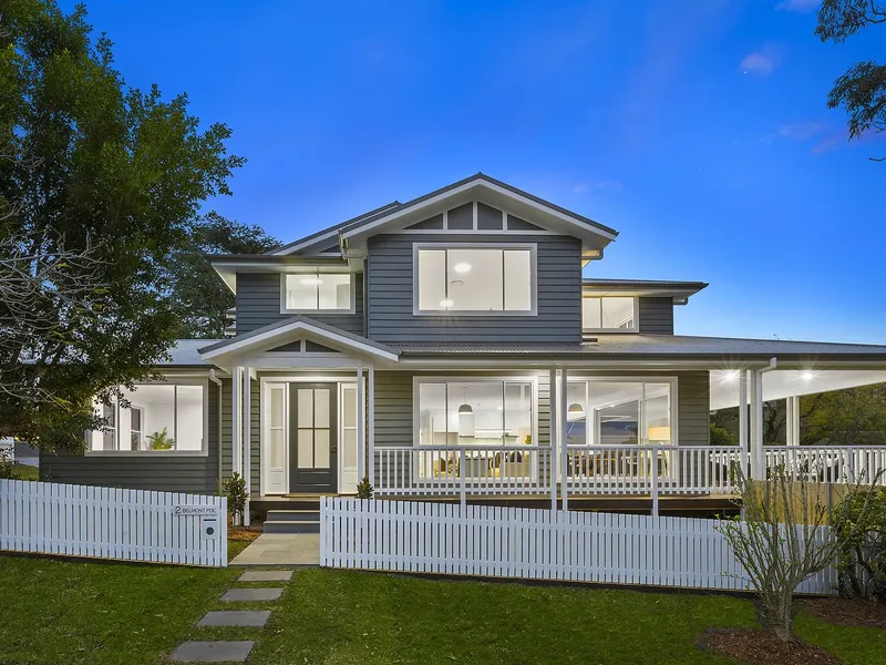Brand new Hamptons residence with picturesque golf course vistas
