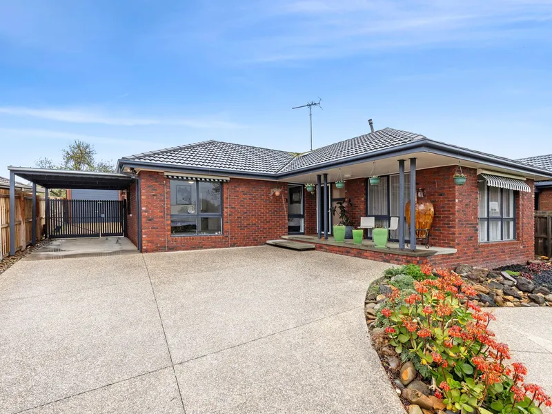 Discover Your Dream Family Home in Grovedale!