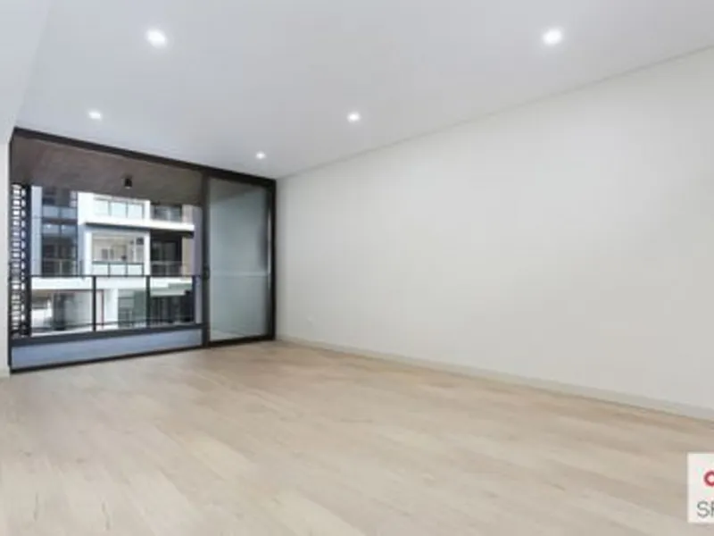 Sublime Two Bedroom Apartment in the heart of Ryde