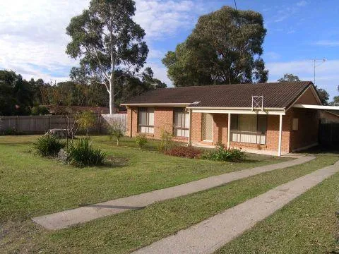 Three Bedroom - Walk to Local Waterways & Shops - Pet Approval