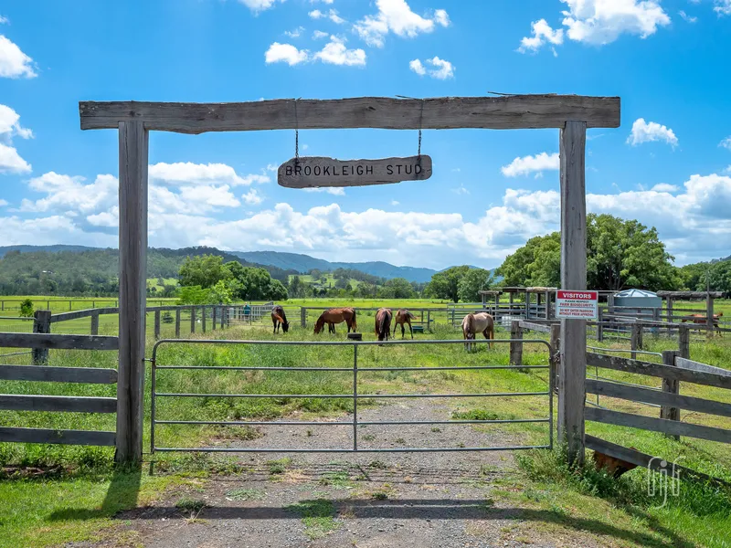 EDGE OF THE VILLAGE ... WITH RIVER FRONTAGE!