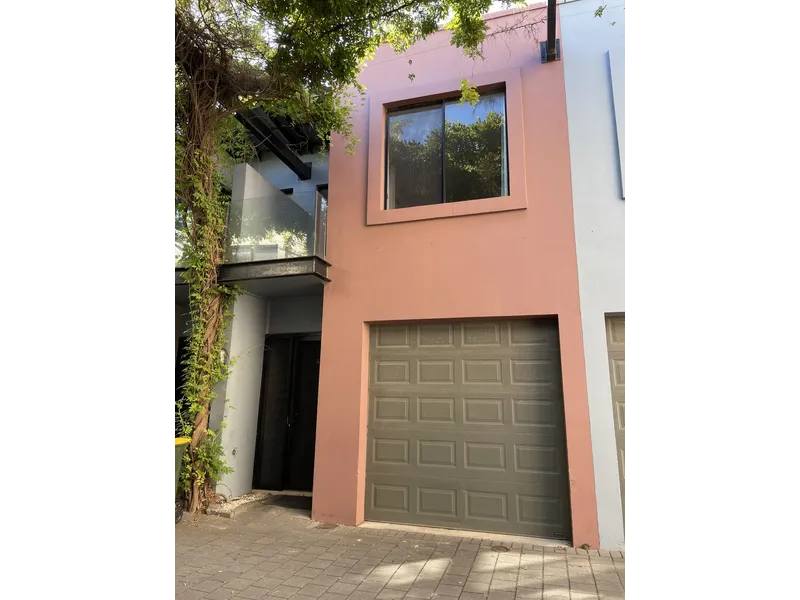 Secure Townhouse in the heart of Adelaide CBD