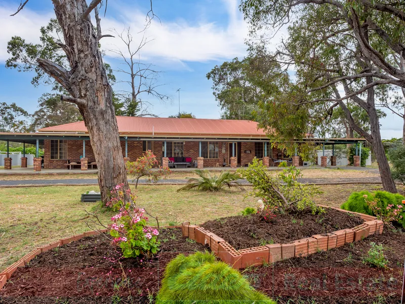 SET DATE SALE - ALL OFFERS BY 25TH FEBRUARY, 2021 IF NOT SOLD PRIOR