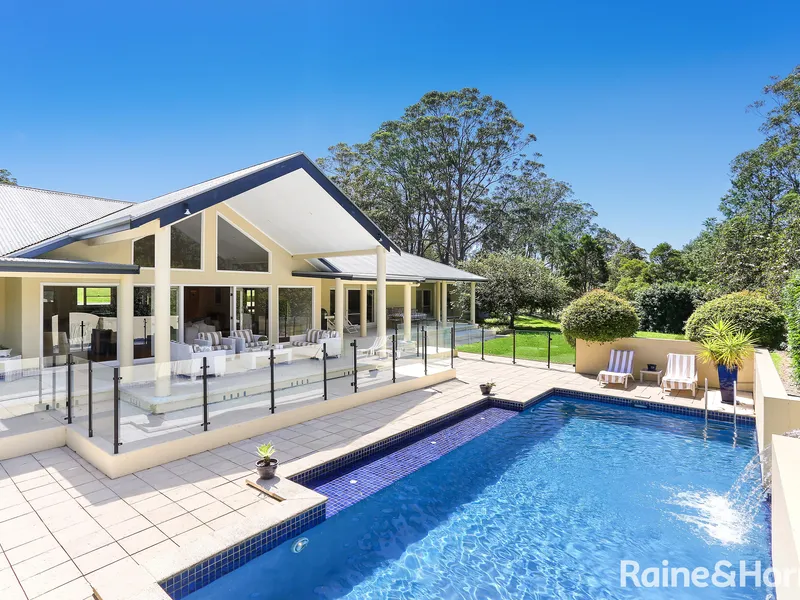 Grand Family Residence