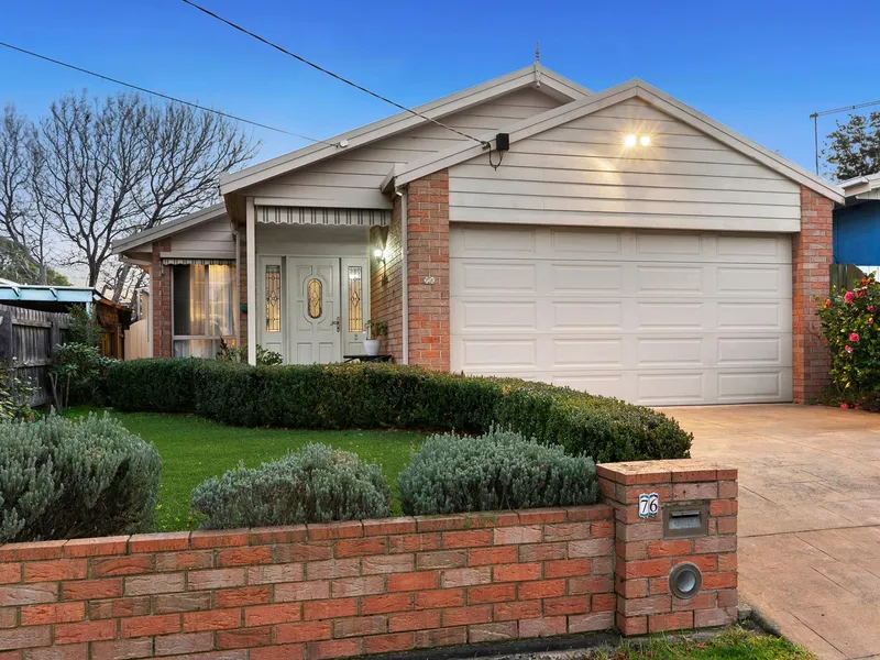 listedAS - Convenient Coastal Living