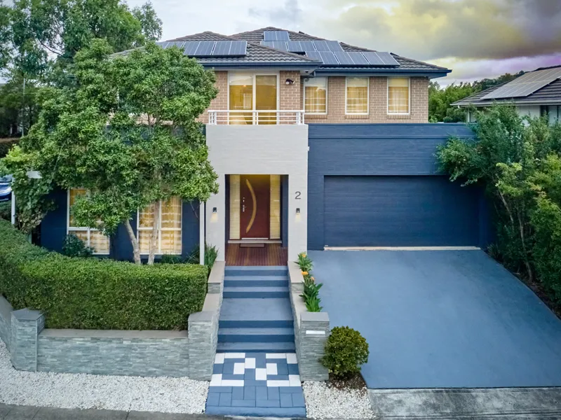 A massive 430m2 house on a generous 472.5m2 block of land. Top quality furnishings, staggering list of features, smart technology plus solar power.