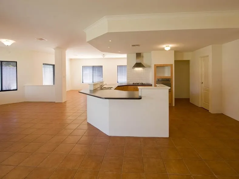 HELLO INVESTORS! SECRET HARBOUR PROPERTY FOR SALE!