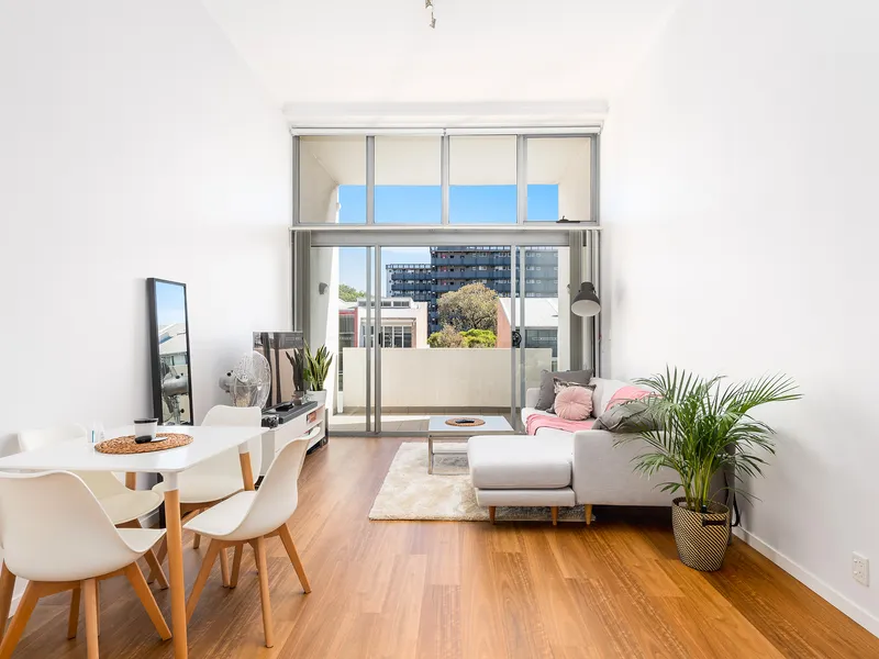 Urban Chic Apartment