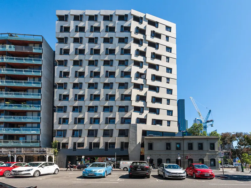 Melbourne University District Lifestyle!