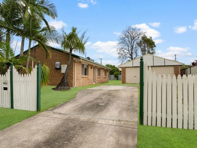 Spacious Bay Side Family Home