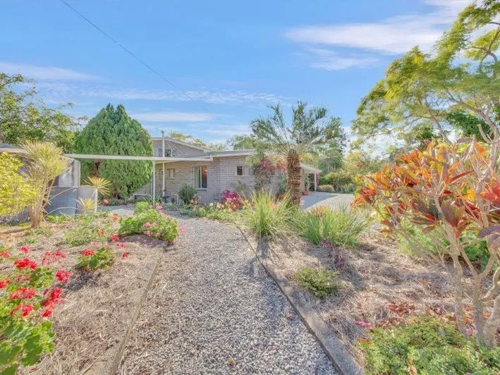 Time to Escape to your acreage Oasis