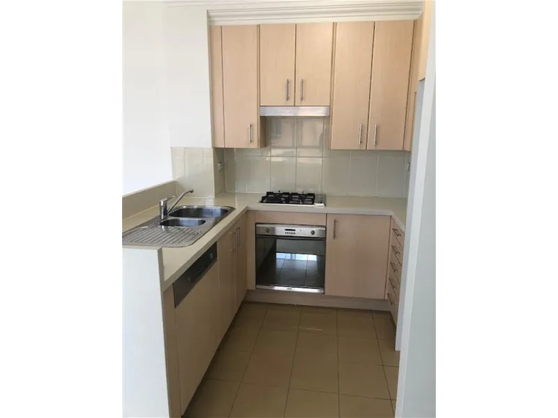 2 Bed, 2 Bath & Car Space