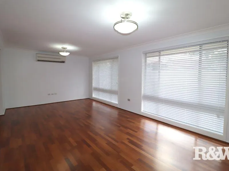 FRESHLY PAINTED 3 BEDROOM FAMILY HOME