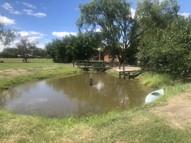 FAMILY FRIENDLY RURAL LIFESTYLE