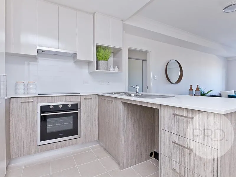 GENEROUS 2x2 APARTMENT LIVING. GREAT LOCATION CLOSE TO TRAIN STATION!