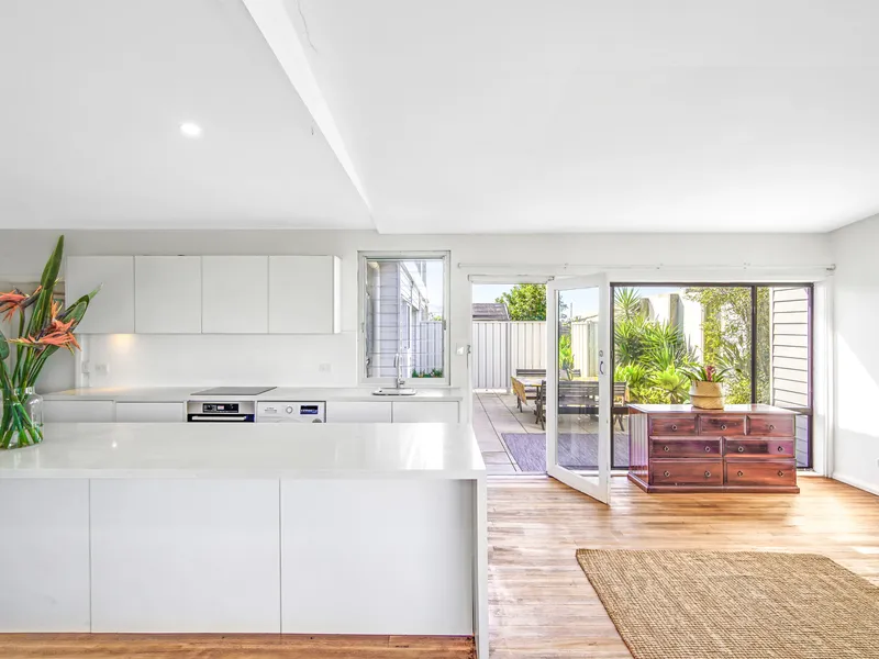 Blue Ribbon parkside home with unparalleled coastal positioning