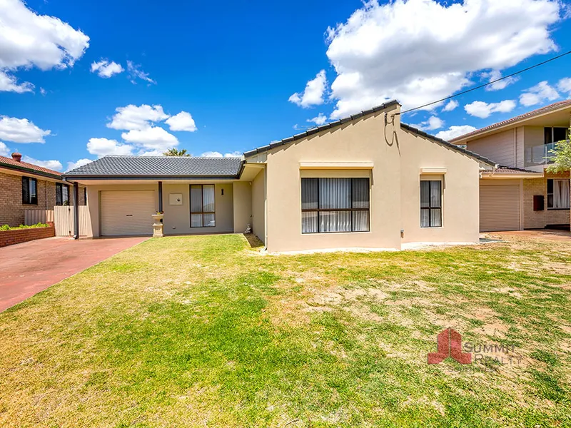 SOUTH BUNBURY GEM ON ICONIC STREET
