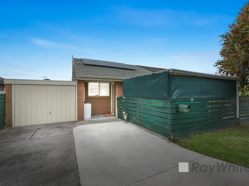 PRIME LIVING IN A CONVENIENT LOCAL!