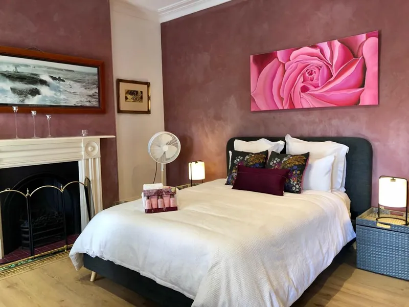 Stunning Victorian Terrace Apartment 