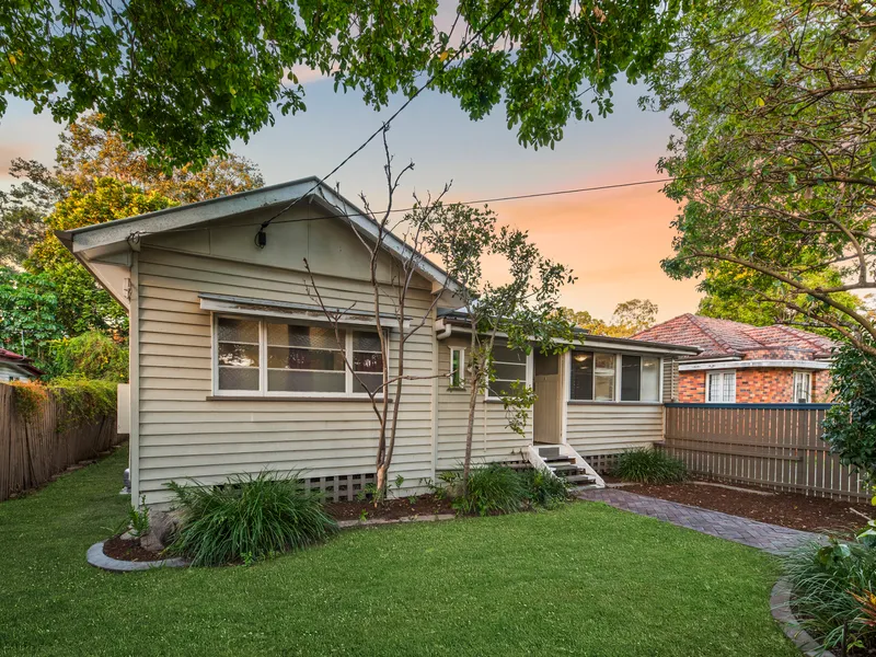 Charming Potential in Ashgrove