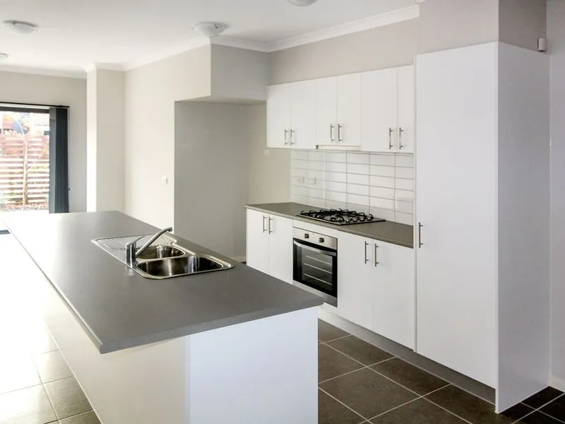 Modern & Spacious 3 bedroom home!