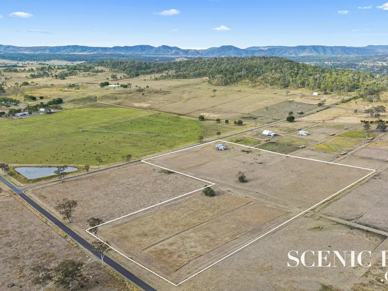 Premier 18 Acres with a Queenslander