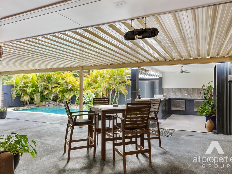 Renovated to perfection this beautiful entertainer presents very tidy with nothing to do but Bbq and enjoy cold drinks by the pool.