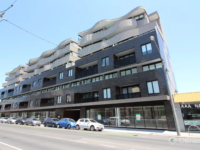 One Bedroom Apartment - Close to Transport