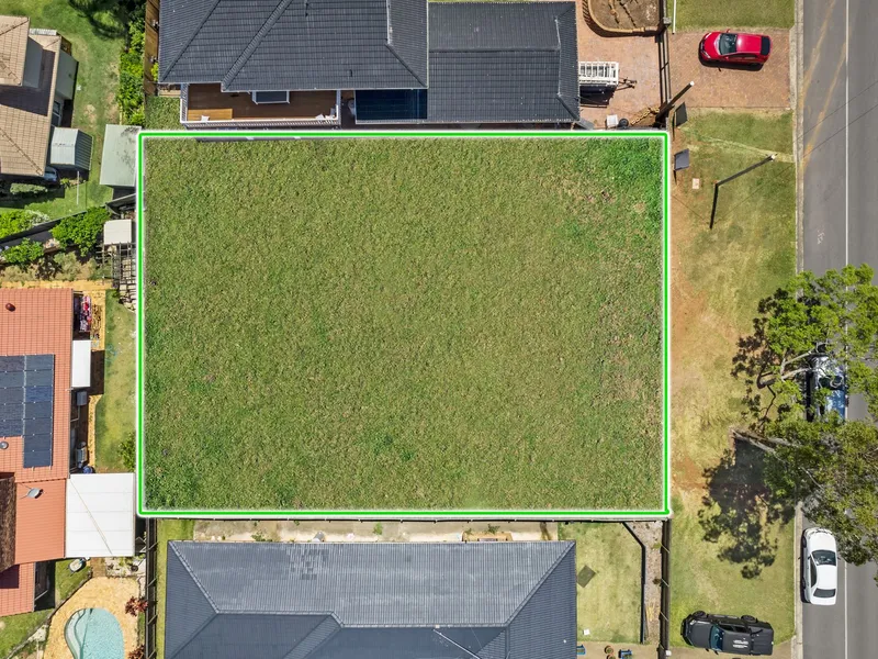 Rare 800m2 block with huge frontage perfect for your new home or to subdivide