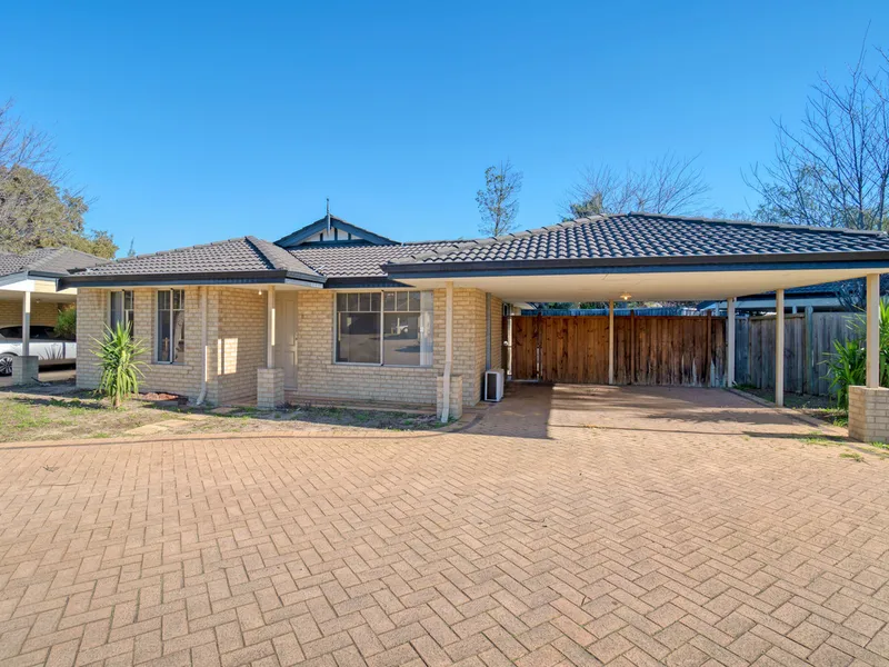 Bright Renovated Home Ready to Move in!!