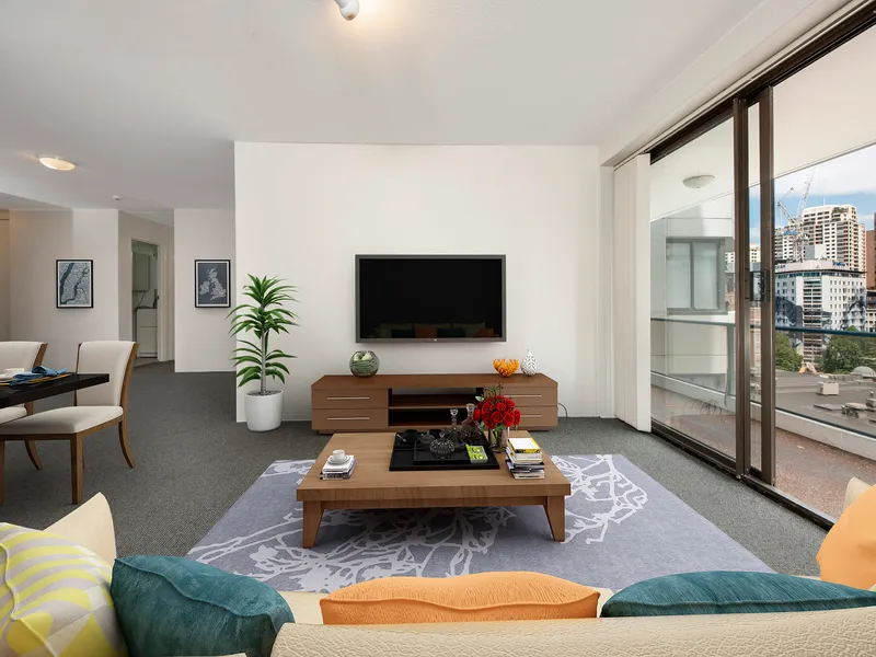 Two Bedroom Apartment In The Heart Of Sydney