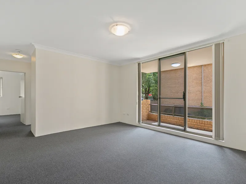 Centrally Located and Private Two Bedroom Apartment Just Moments From Parks, Shops & Transport.