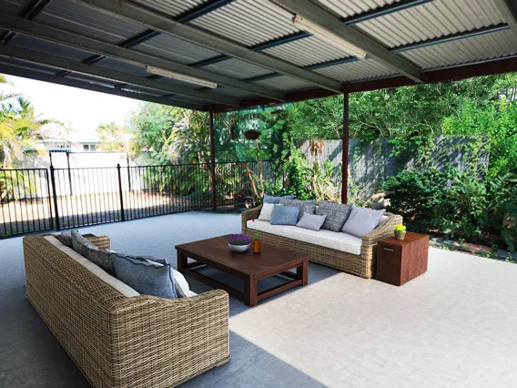 Quiet Living In Great Area Of Town! Close To Schools