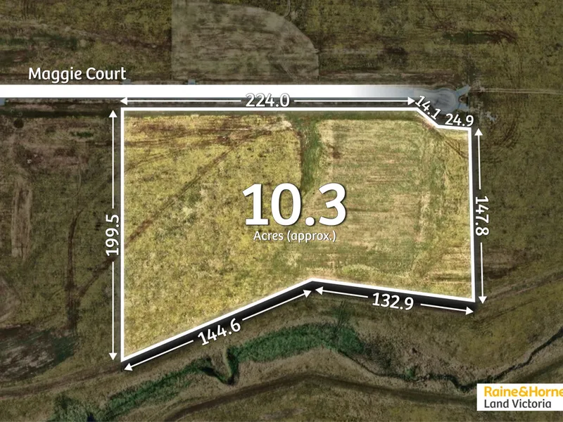 Build your dream lifestyle home on a prestigious acreage block