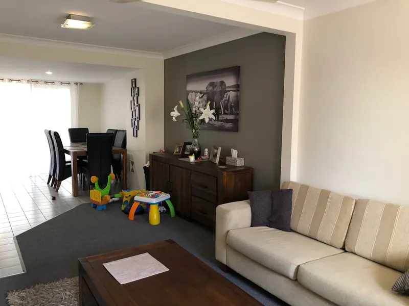 Spacious Town House For Rent