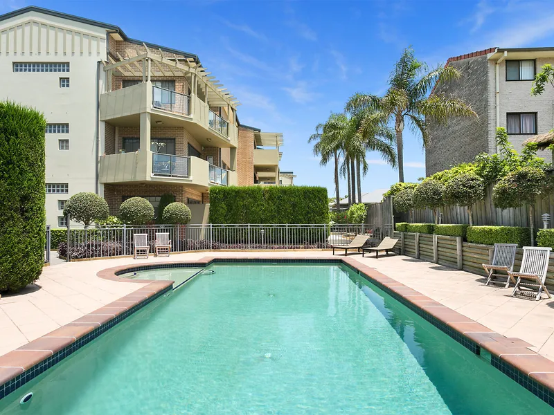 Three bedroom modern coastal retreat